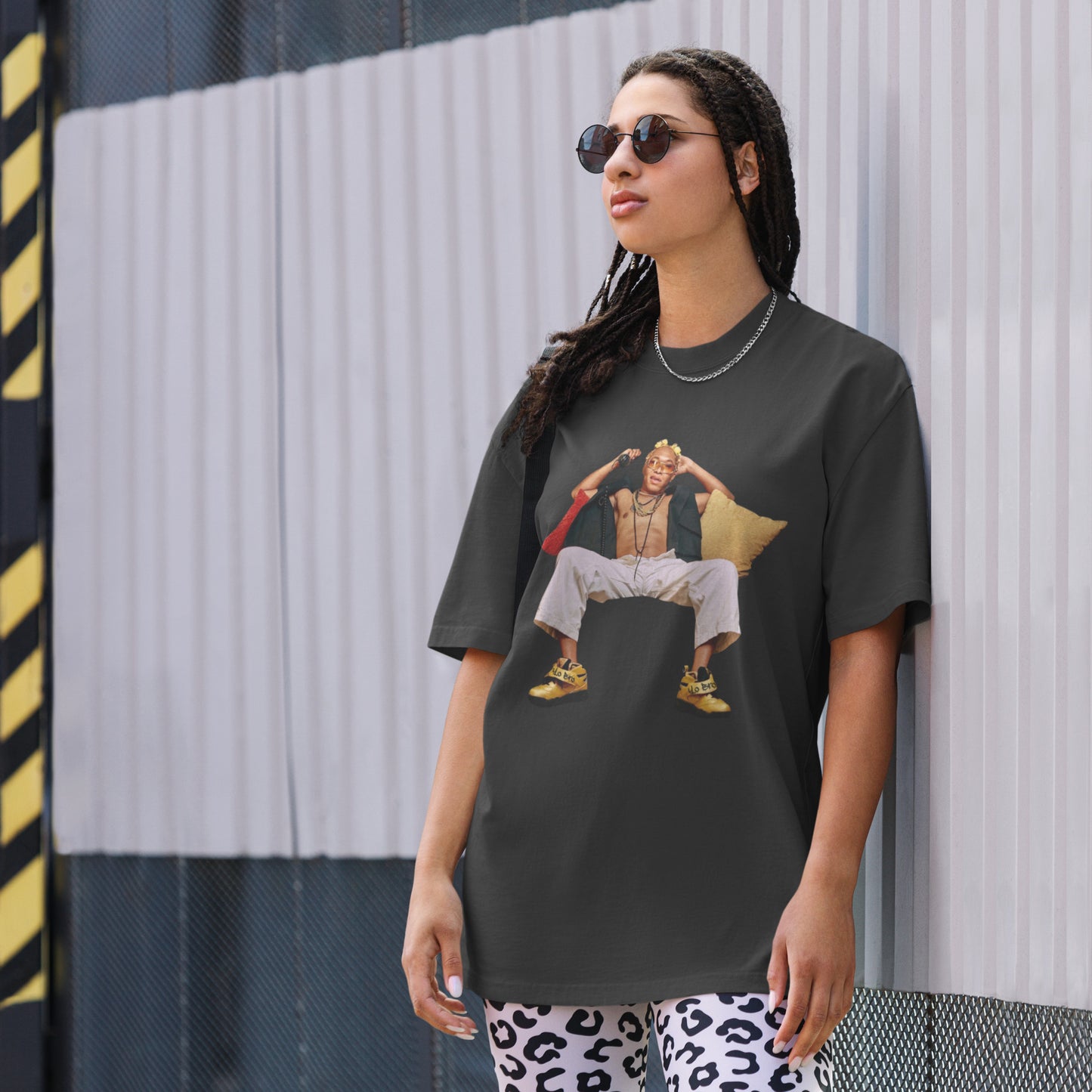 YO BRO | UNISEX Oversized faded t-shirt